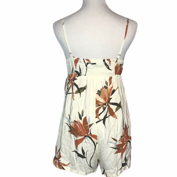 NWT O'Neill pale yellow floral Tatum Romper xs - Picture 8 of 12